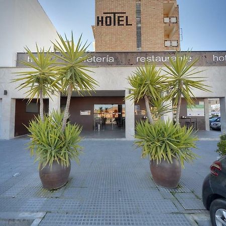 Hotel Moya Navalmoral De La Mata Ngoại thất bức ảnh