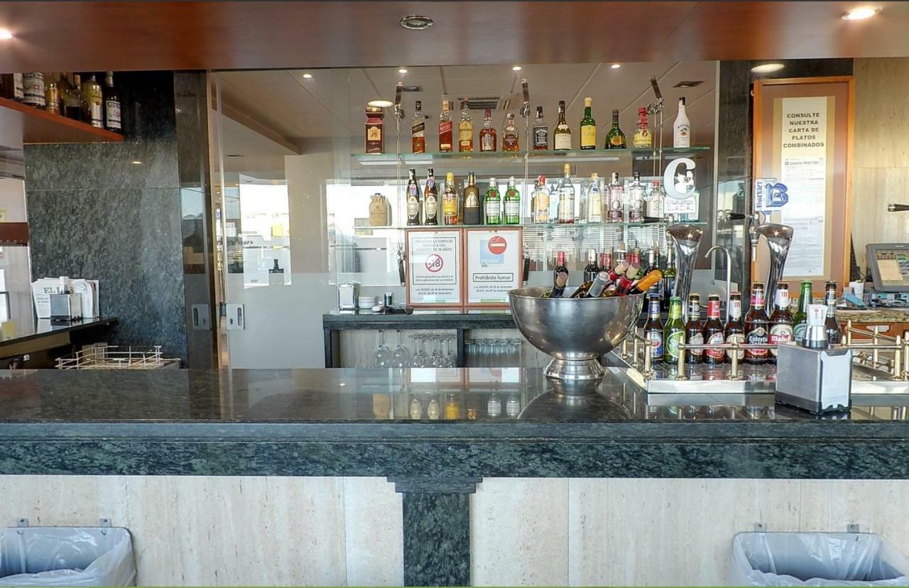 Hotel Moya Navalmoral De La Mata Ngoại thất bức ảnh