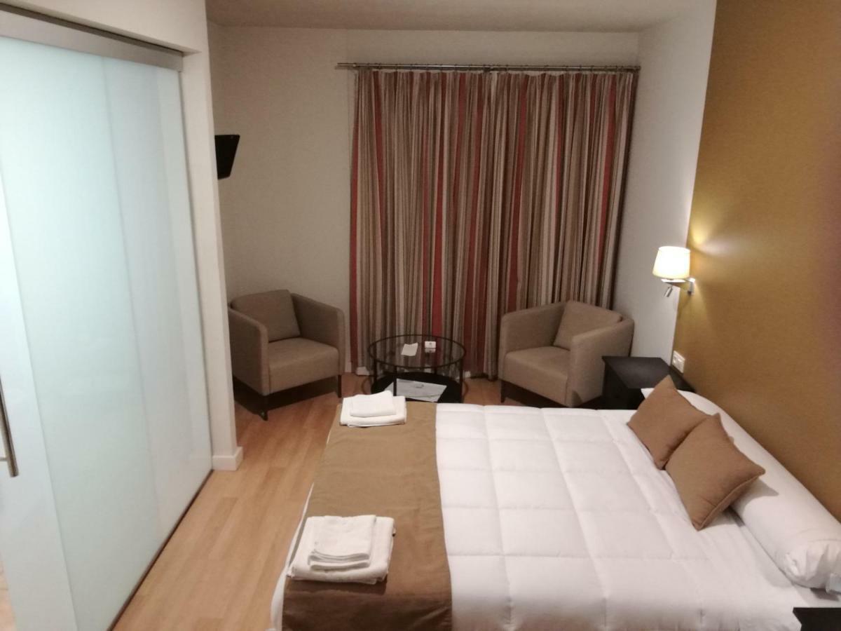 Hotel Moya Navalmoral De La Mata Ngoại thất bức ảnh