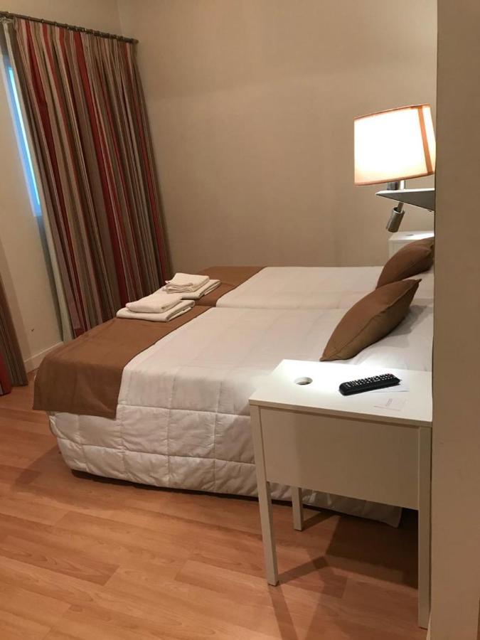 Hotel Moya Navalmoral De La Mata Ngoại thất bức ảnh